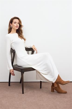 Ekru DOKULU TRİKO ELBİSE