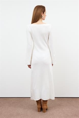 Ekru DOKULU TRİKO ELBİSE