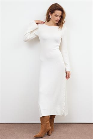 Ekru DOKULU TRİKO ELBİSE