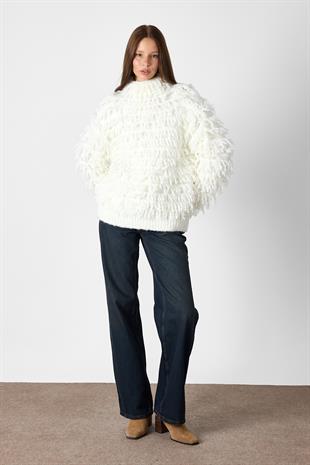 Ekru Püsküllü Triko Kazak