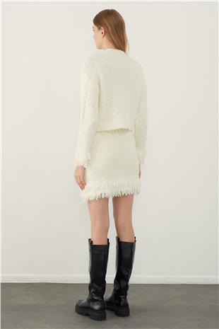 Ecru Tasseled Sweater Skirt Knitwear Set