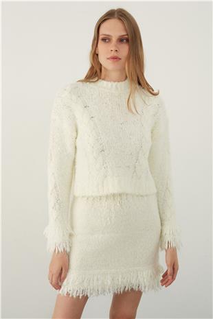 Ecru Tasseled Sweater Skirt Knitwear Set