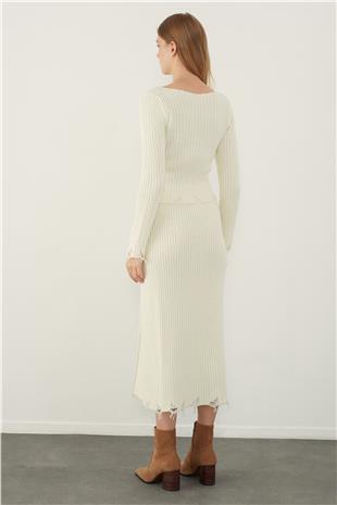 Ecru Ripped Detailed Knitwear Sweater