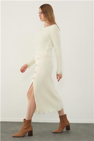 Ecru Ripped Detailed Knitwear Sweater