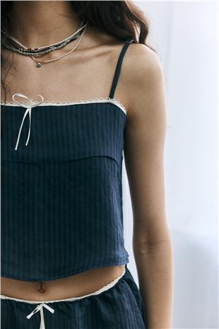 Fiyonklu Dokulu Bluz