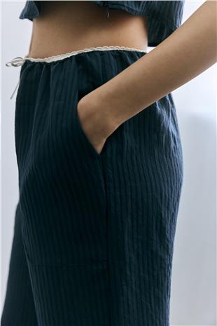 Fiyonklu Dokulu Pantolon 