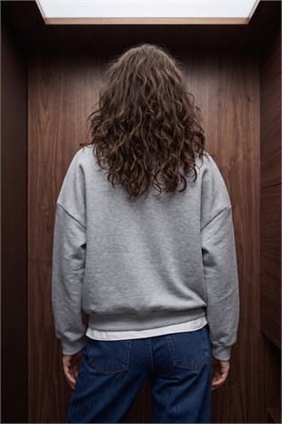 Gri Bisiklet Yaka Baskılı Oversize Sweatshirt