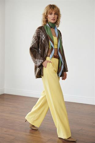 Kahverengi Ekoseli Oversize Triko Hırka