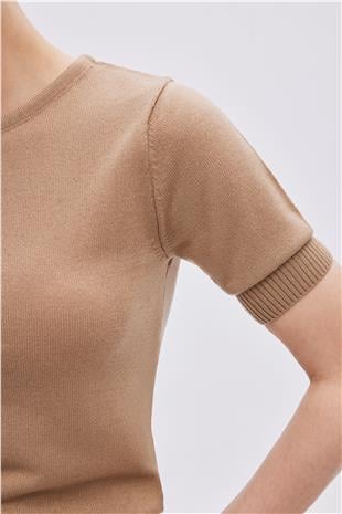 Brown Short Sleeve Sweater