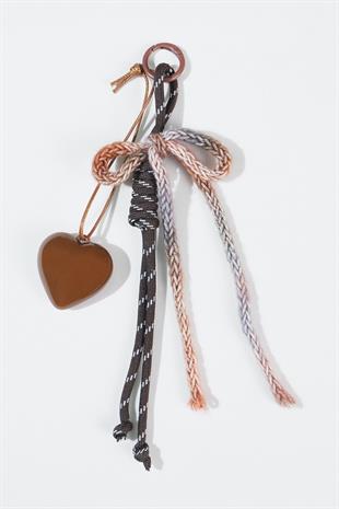 Kahverengi Kalpli ve Kurdeleli Anahtarlık