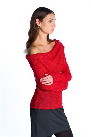Kırmızı Düşük Omuzlu Triko Bluz