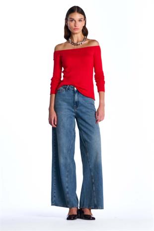 Kırmızı Düşük Omuzlu Triko Bluz