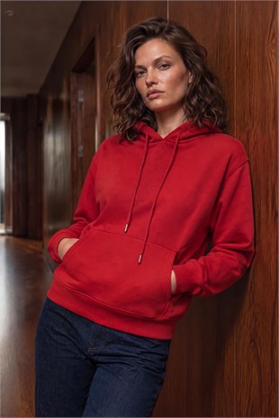 Kırmızı Kapüşonlu Sweatshirt
