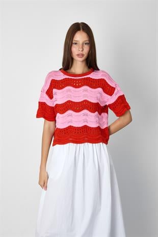 Kırmızı-Pembe Çizgili Triko Kazak