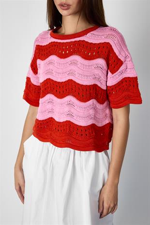 Kırmızı-Pembe Çizgili Triko Kazak