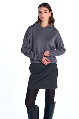 Koyu Gri Kapüşonlu Triko Sweatshirt