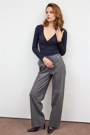 Lacivert BASİC KRUVAZE BAĞLAMALI BLUZ