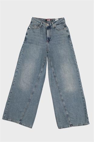 Mavi Palazzo Kesim Jean