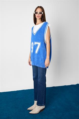 Mavi Tshirt Detaylı Oversize Triko Süveter