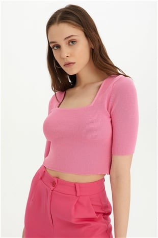 Pembe Kare Yaka Triko Crop