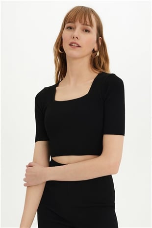 Sherin Woman Black Square Neck Knit Crop SWK4384Sİ