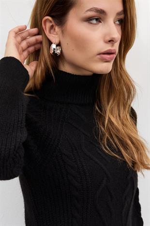 Siyah Balıkçı Yaka Triko Elbise