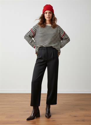 Siyah Çizgili Oversize Kazak