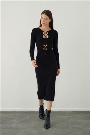 Low-cut long knitted dress