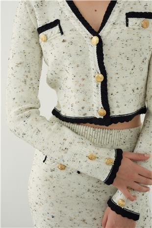 Chanel V-neck buttoned Knitted cardigan