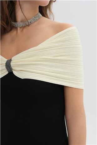 Siyah Fiyonk Omuz Detaylı Triko Elbise