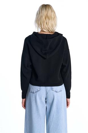 Siyah Kapüşonlu Triko Sweatshirt