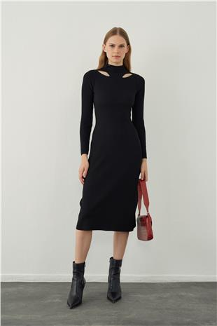 long knitted dress with shoulder detail