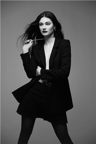 Black Pleated Mini Skirt SS23S4727Sİ