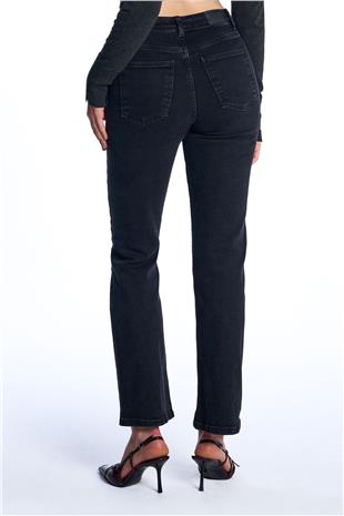 Siyah Relaxed Slim Jean