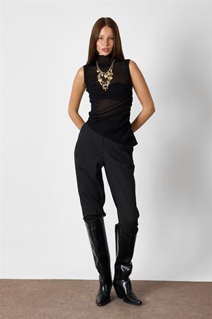 Siyah TRANSPARAN DİK YAKALI TRİKO BLUZ