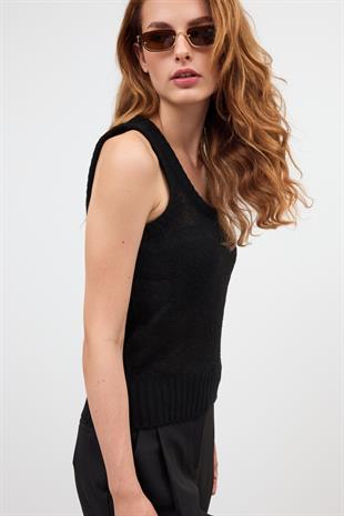 Siyah Triko Süveter