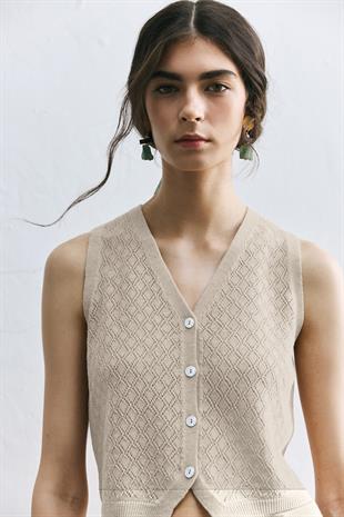 Taş Ajurlu Triko Yelek