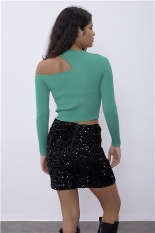 Green Off-The-Shoulder Crew Neck Knit Sweater SWK4532YE 