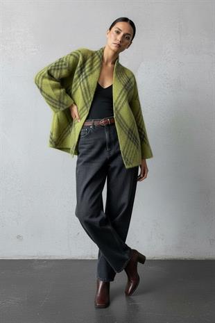 Yeşil Ekoseli Oversize Triko Hırka