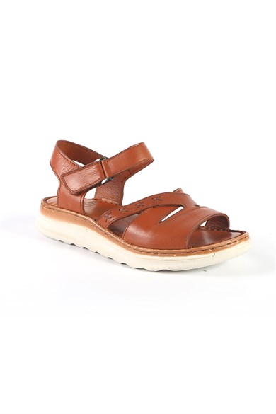 15047 BURÇ KADIN DERİ SANDALET TABA