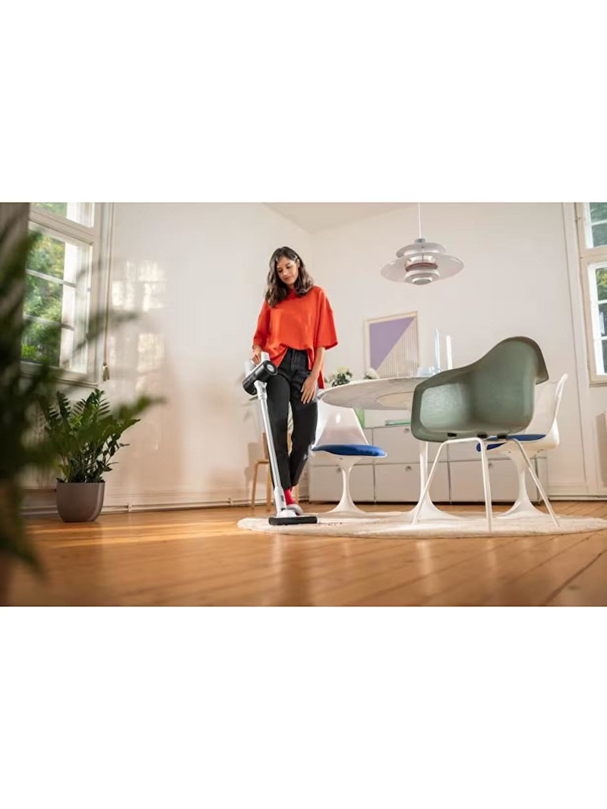 Karcher KVA 2 Şarjlı Dikey Süpürge 