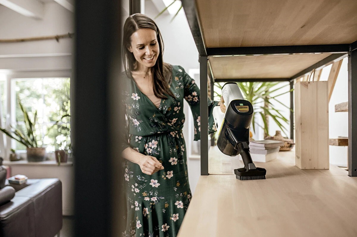 Karcher VC 6 Cordless OurFamily Battery Plus Çift Bataryalı Şarjlı Dikey Süpürge 