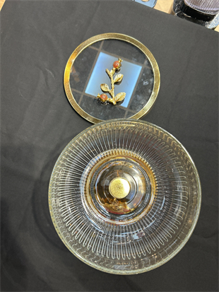 By Selim Nar Kapaklı Büyük Meyvelik 