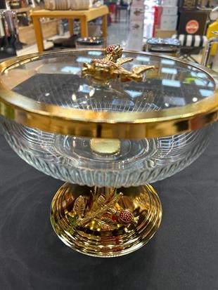 By Selim Nar Kapaklı Büyük Meyvelik 