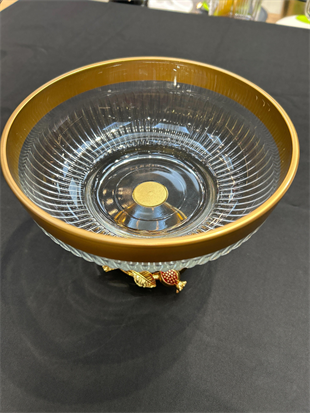 By Selim Nar Küçük Meyvelik 