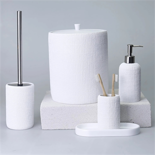 By Selim Natural Beyaz 5 Parça Polyester Banyo Seti 