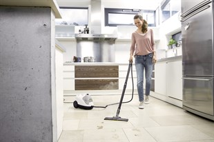Karcher SC 4 Easyfix Buharlı Temizlik Makinesi 