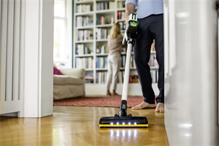 Karcher VC 7 Cordless YourMax EU Şarjlı Dikey Süpürge Beyaz 