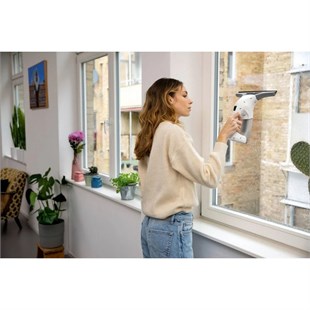 Karcher WV 1 Plus Şarjlı Cam Temizleme Silme Makinesi 