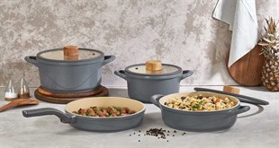 Oms Oyster Biogranit Seramik 7 Parça Tencere Seti Antrasit Gövde Ahşap Detay 12050 